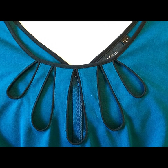 Apt. 9 Dress Size M Petite EUC - Picture 2 of 5